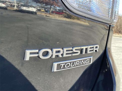 Used 2023 Subaru Forester Touring image 12