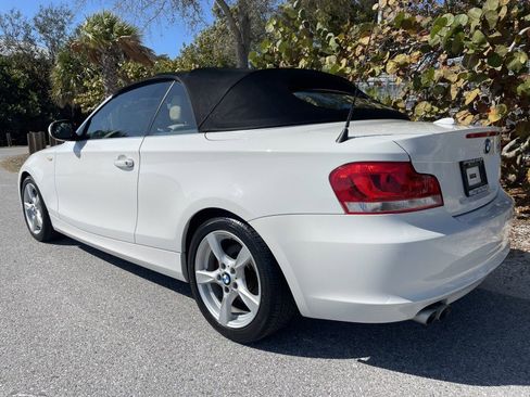 Used 2012 BMW 128i Convertible image 5