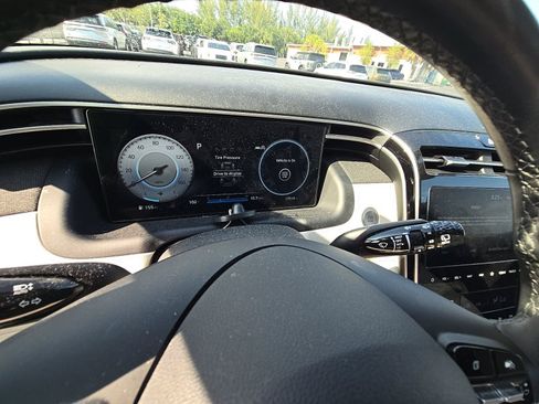 Used 2024 Hyundai Tucson SEL w/ Convenience Package FWD image 13