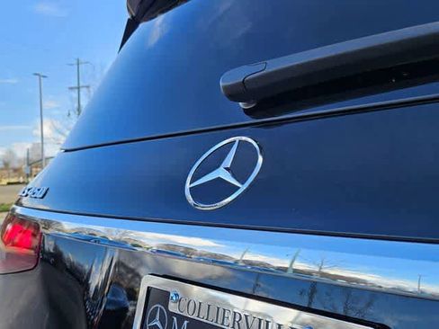 Certified 2025 Mercedes-Benz GLS 450 4MATIC image 11