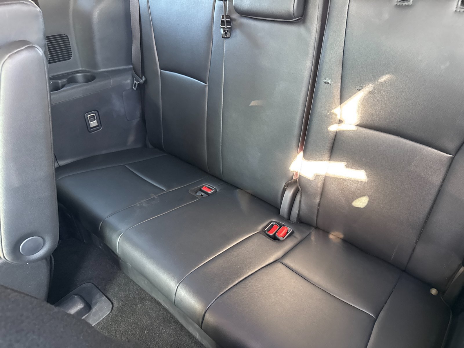 Used 2026 Toyota Highlander XLE AWD/4WD image 11