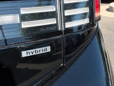 Certified 2025 Hyundai Sonata Limited FWD image 11