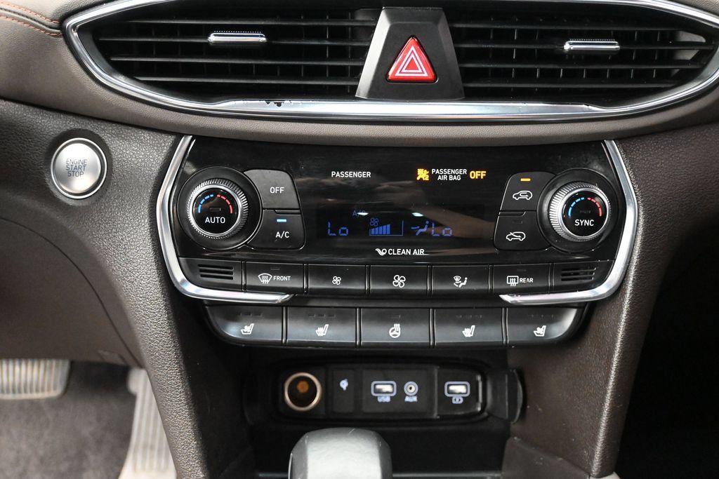 Used 2019 Hyundai Santa Fe FWD image 16