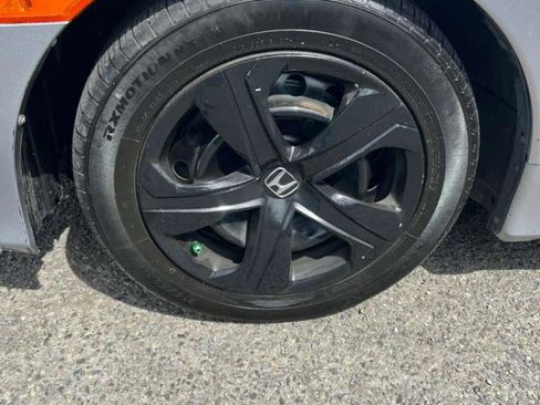 Used 2018 Honda Civic LX image 16