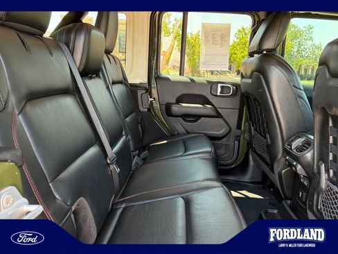 Used 2020 Jeep Wrangler Unlimited Rubicon AWD/4WD image 18