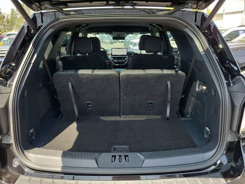 Used 2026 Ford Explorer ST-Line w/ ST-Line Street Pack RWD image 21