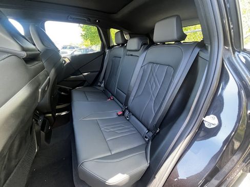 Used 2025 BMW X3 xDrive30i w/ Convenience Package image 18