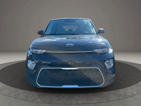 Used 2020 Kia Soul LX image 12