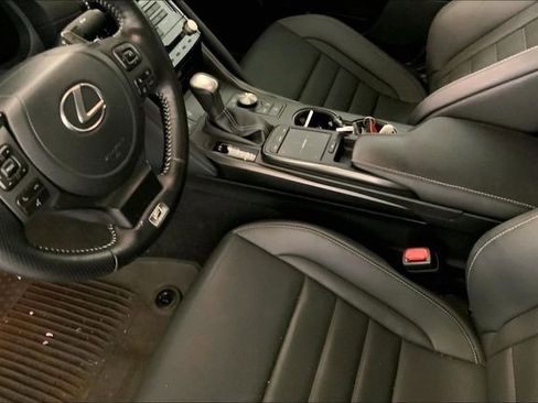 Used 2023 Lexus IS 500 image 8