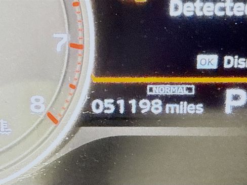 Used 2022 Mitsubishi Outlander SEL Black Edition image 16