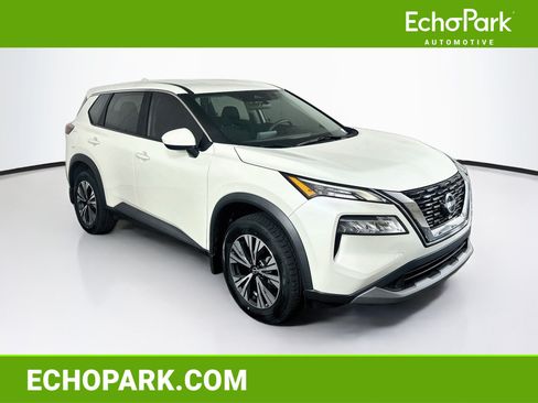 Used 2023 Nissan Rogue SV FWD image 1