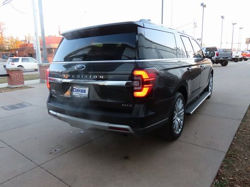 Used 2024 Ford Expedition Max Limited image 8