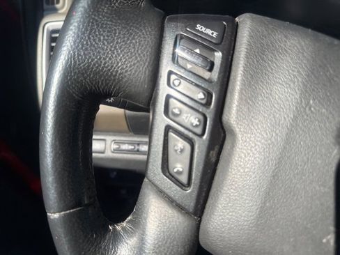 Used 2023 Nissan Frontier SV w/ SV Convenience Package image 19