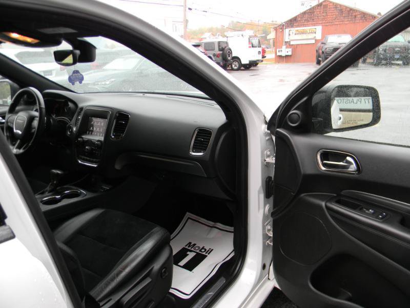 Used 2018 Dodge Durango GT w/ Blacktop Package AWD/4WD image 21