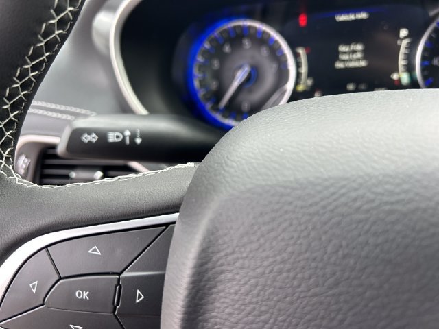 New 2026 Chrysler Pacifica Select FWD image 14