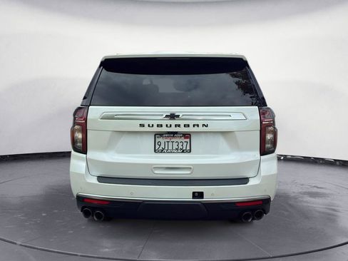 Used 2023 Chevrolet Suburban High Country w/ Advanced Technology Package AWD/4WD image 6