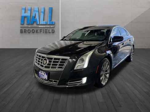 Used 2015 Cadillac XTS Luxury image 1