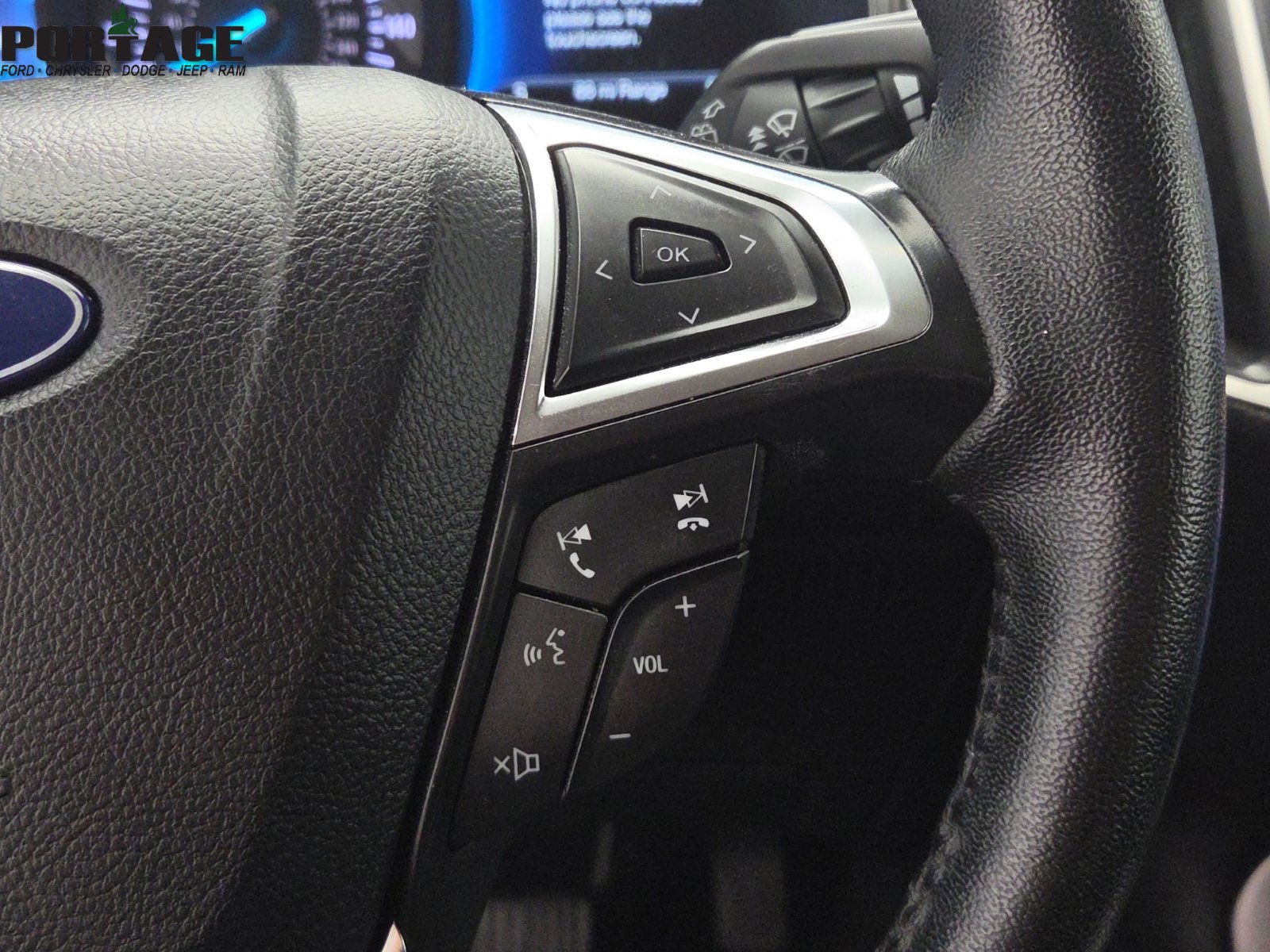 Used 2024 Ford Edge SEL AWD/4WD image 23