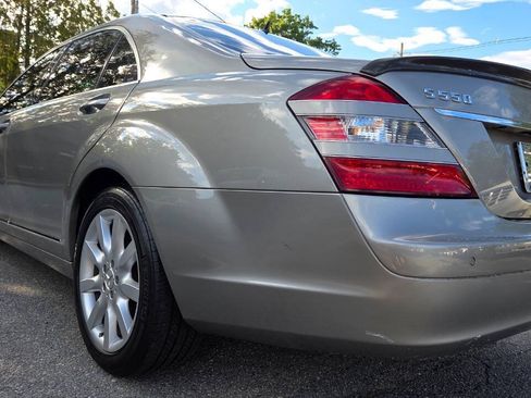Used 2007 Mercedes-Benz S 550 4MATIC image 12