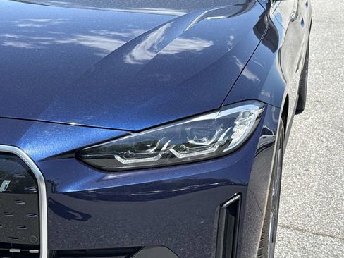 Used 2023 BMW i4 eDrive35 w/ Premium Package RWD image 8