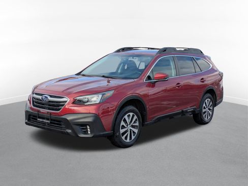 Used 2022 Subaru Outback Premium image 5
