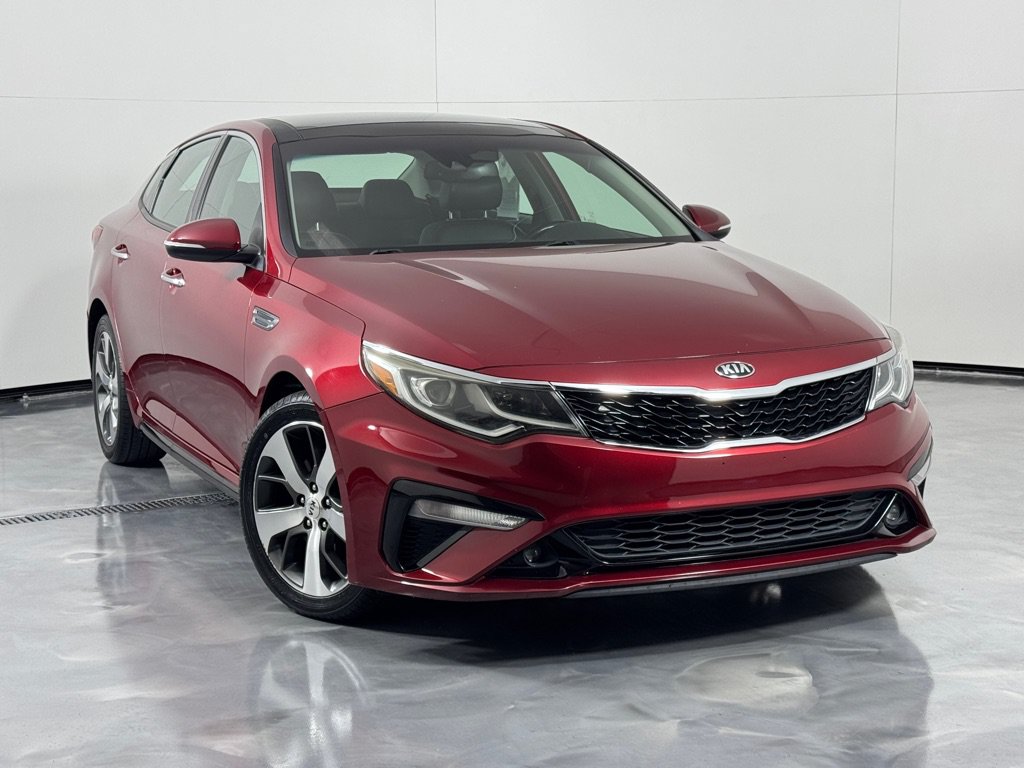Used 2019 Kia Optima S w/ S Panoramic Sunroof Package FWD image 2