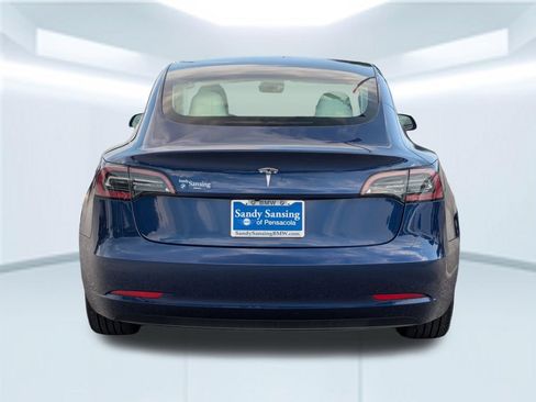Used 2023 Tesla Model 3 Standard Range RWD image 4
