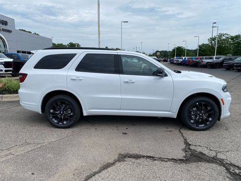 New 2025 Dodge Durango GT image 2