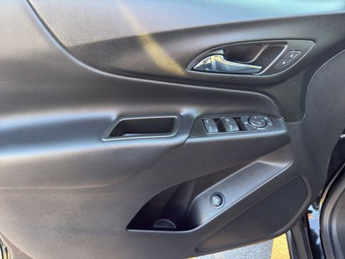 Certified 2022 Chevrolet Equinox LT image 13