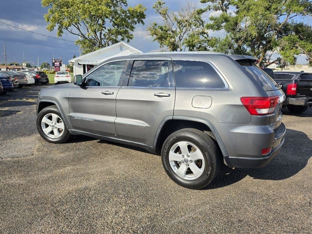 Used 2012 Jeep Grand Cherokee Laredo AWD/4WD image 8
