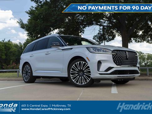 Used 2025 Lincoln Aviator Black Label AWD/4WD image 1