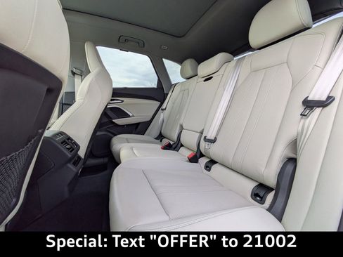 Certified 2025 Audi Q5 Premium Plus w/ Premium Plus image 16