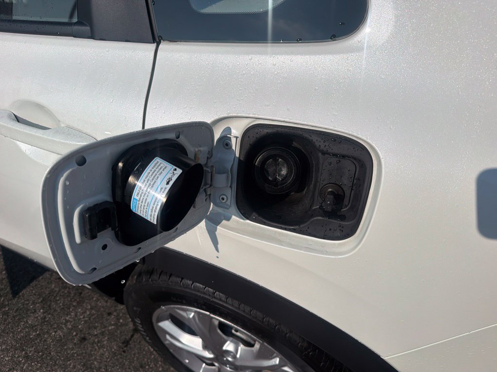Used 2024 Honda HR-V LX image 49