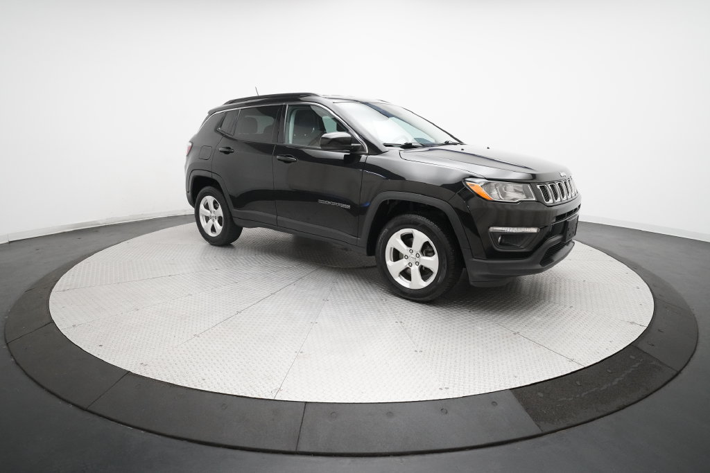 Used 2018 Jeep Compass Latitude w/ Popular Equipment Group AWD/4WD image 34