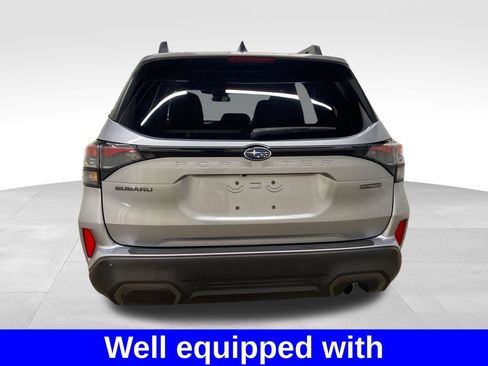 Certified 2025 Subaru Forester Limited AWD/4WD image 3