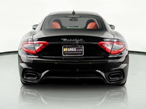 Used 2018 Maserati GranTurismo Sport image 23