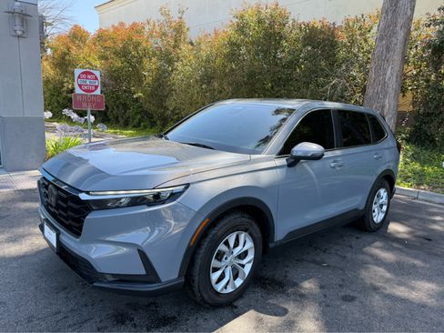 Used 2023 Honda CR-V LX image 2