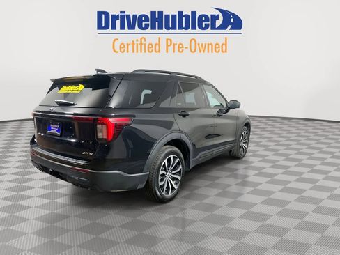 Used 2025 Ford Explorer ST-Line image 8