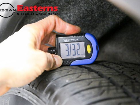 Used 2023 Nissan Rogue SL w/ SL Premium Package image 28