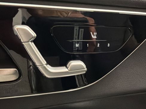 Certified 2025 Mercedes-Benz GLC 300 image 19