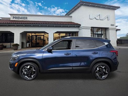 Certified 2024 Kia Seltos EX AWD/4WD image 5