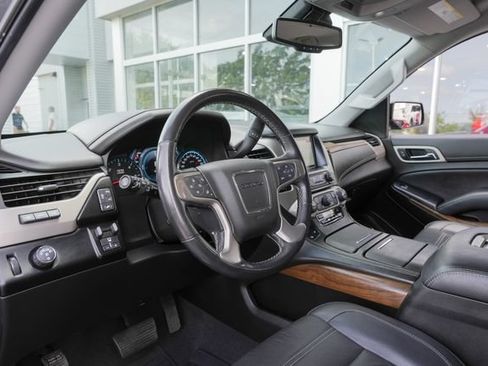 Used 2020 GMC Yukon Denali RWD image 22