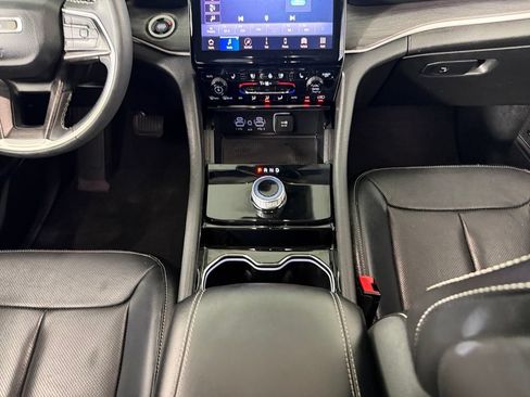 Certified 2023 Jeep Grand Cherokee L Limited w/ Luxury Tech Group II RWD image 16