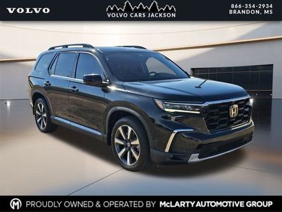 Used 2025 Honda Pilot Elite