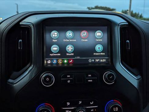 Used 2021 Chevrolet Silverado 2500 LTZ w/ LTZ Texas Edition image 28