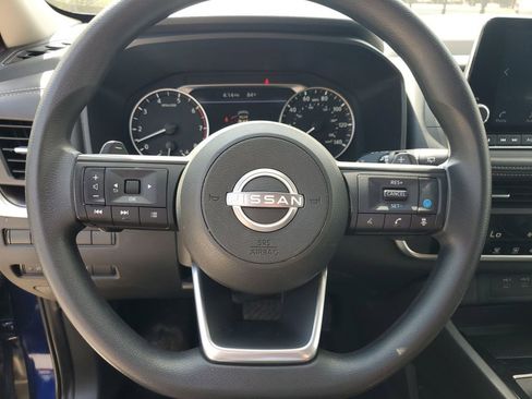 Used 2024 Nissan Rogue SV AWD/4WD image 23