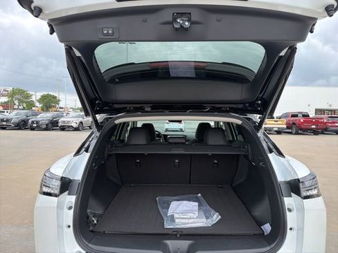 New 2026 Nissan Murano Platinum w/ Cargo Package AWD/4WD image 7