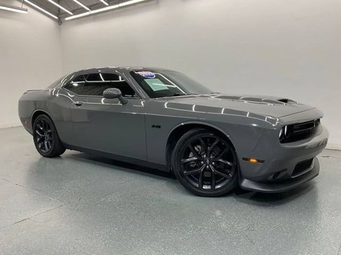 Used 2023 Dodge Challenger R/T w/ Blacktop Package RWD image 2