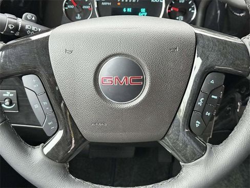 New 2025 GMC Savana 2500 w/ Driver Convenience Package image 18
