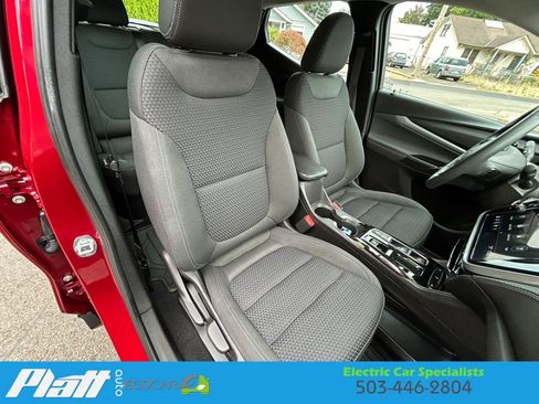 Used 2023 Chevrolet Bolt EUV LT w/ Driver Confidence Package FWD image 43